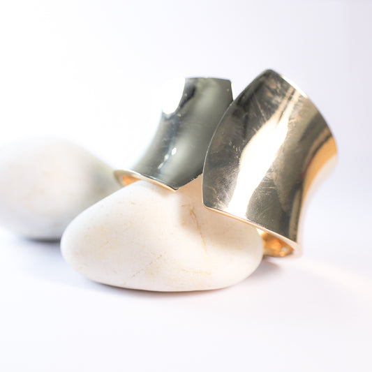 Golden Dune Bend Cuff bracelet
