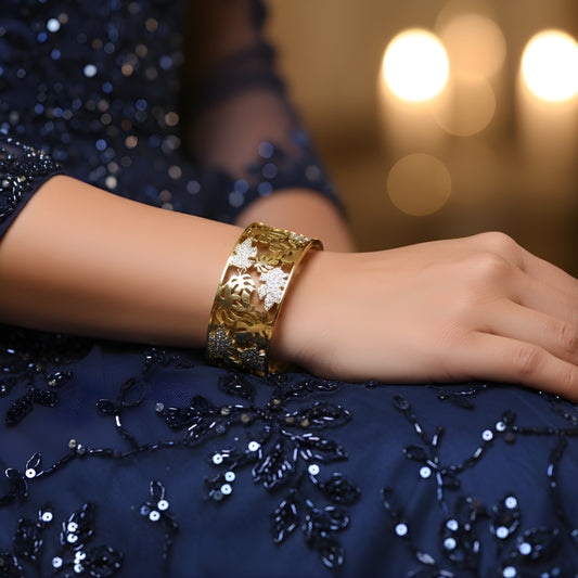 Golden Aurea Petal Cuff