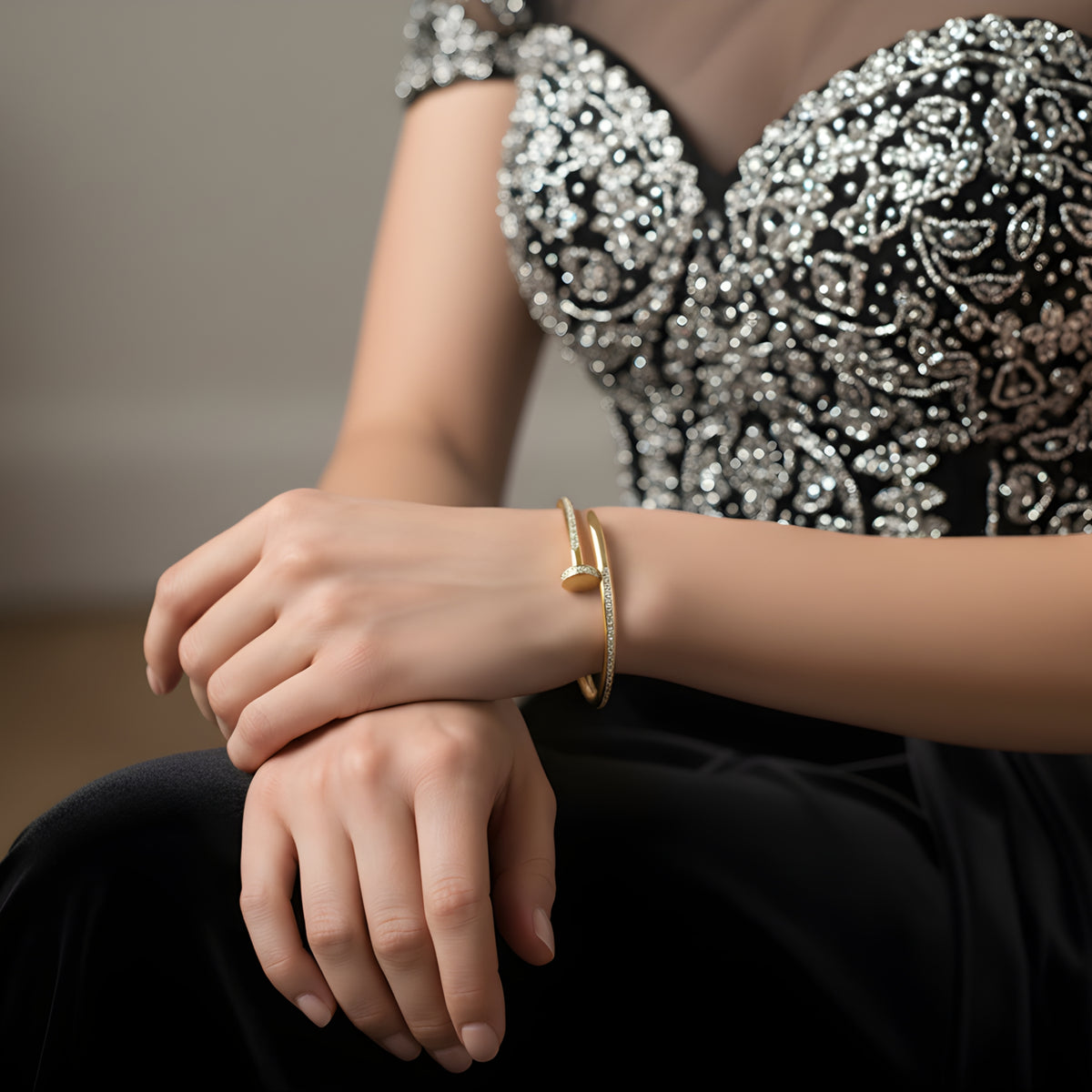 Aurum Crest nailcuff bracelet